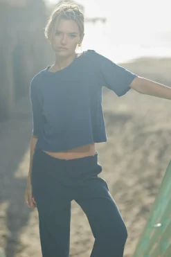 Tops*bobi Los Angeles CENTER BACK SEAM CROP TOP PACIFIC BLUE