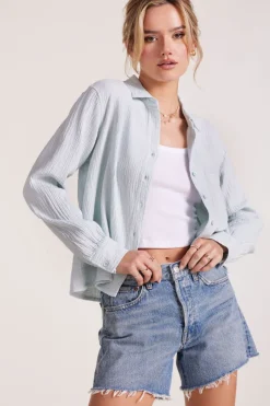 Tops*bobi Los Angeles CROPPED COLLARED BUTTON DOWN POWDER BLUE