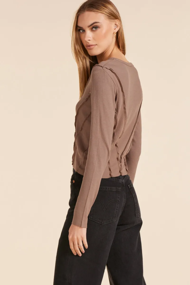 Tops*bobi Los Angeles REVERSE SEAM DETAIL ASSYMMETRICAL TEE HAZELNUT