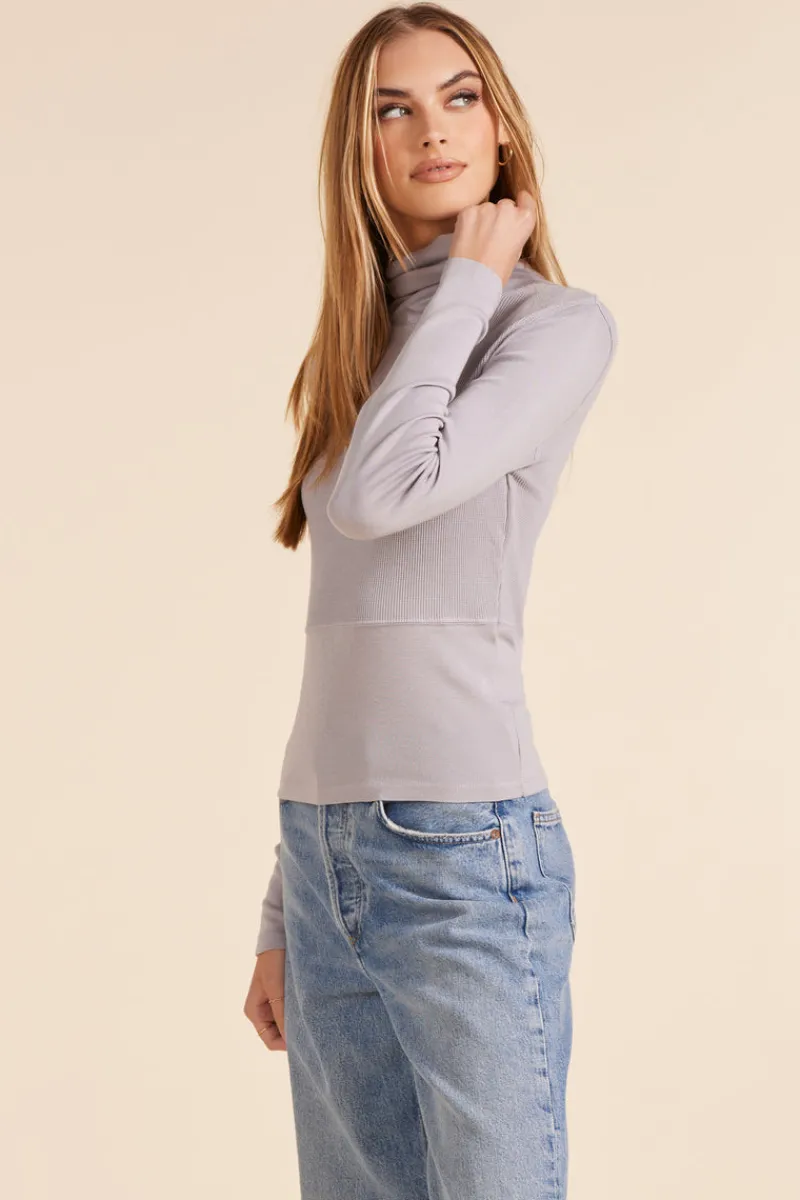 Tops*bobi Los Angeles SEAM DETAIL THERMAL TURTLENECK PEBBLE