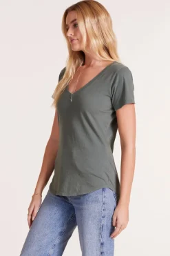 Tops*bobi Los Angeles V-NECK JERSEY TEE DK SAGE